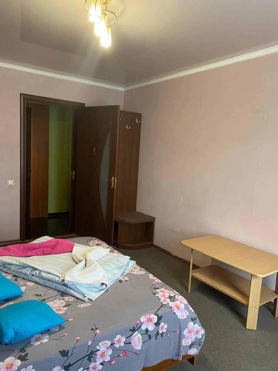 Апартаменти В Парку Umany Kültér fotó